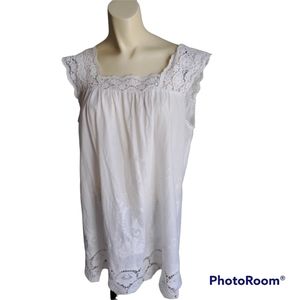 Embroidered Lace White  Cap Sleeve Dressy Tank